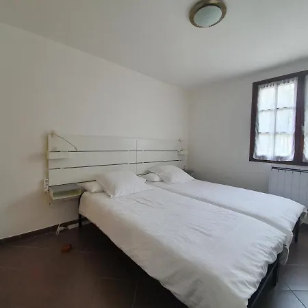 3 Allee De L'oree Du Апартаменты